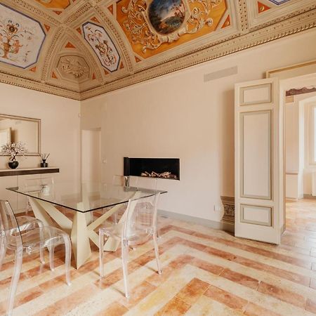 Sotto Gli Affreschi Del 1800 Con Colazione Inclusa อัสซิซี ภายนอก รูปภาพ